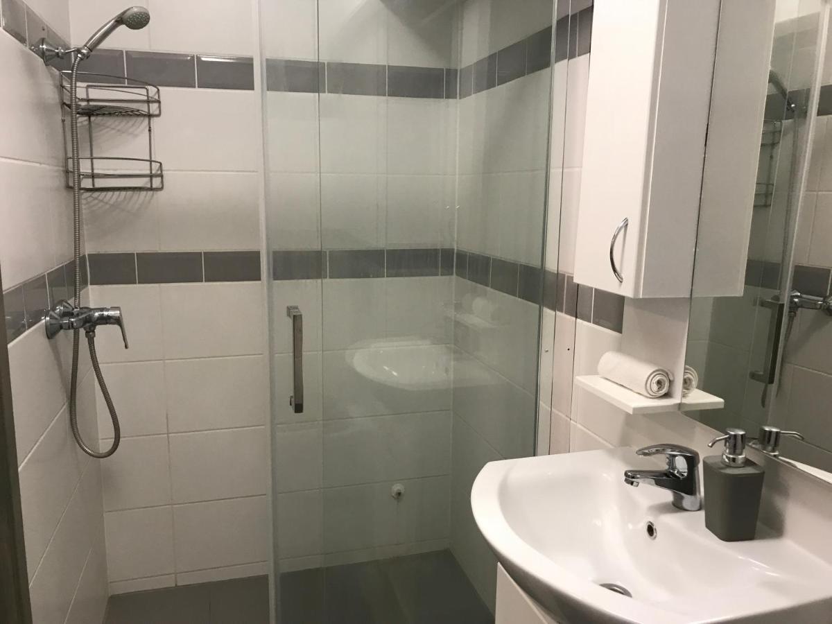 Апартаменты Tisza Gyongye Apartmanhaz Сегед Экстерьер фото