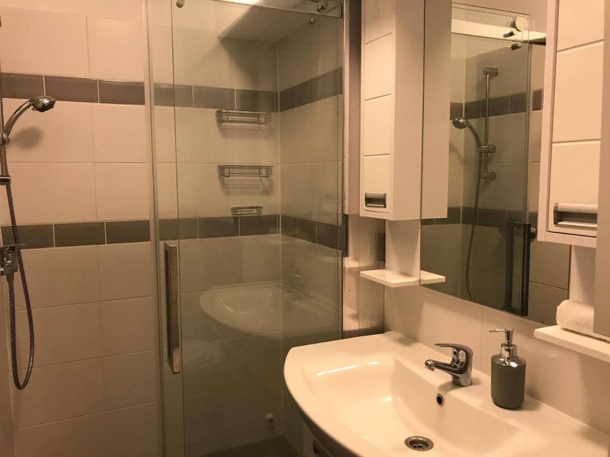 Апартаменты Tisza Gyongye Apartmanhaz Сегед Экстерьер фото
