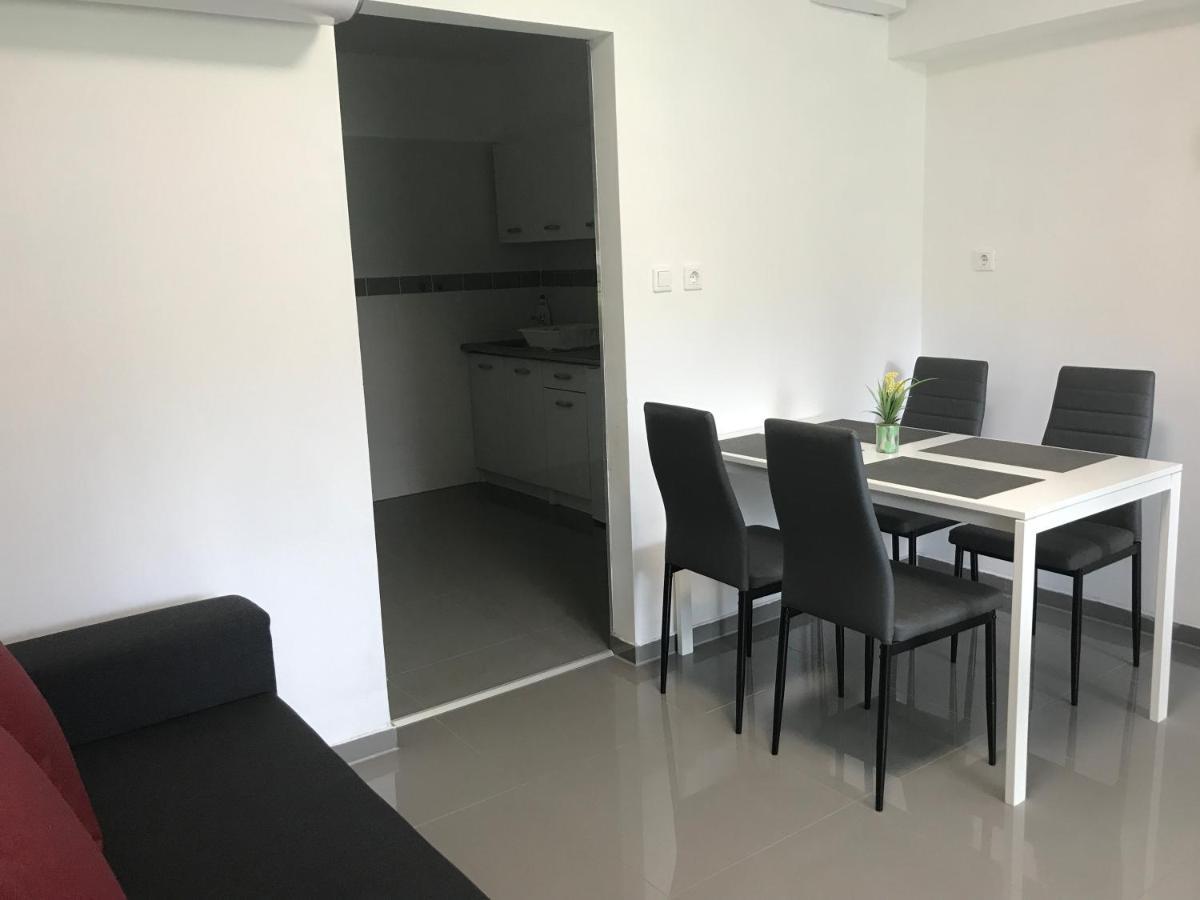 Апартаменты Tisza Gyongye Apartmanhaz Сегед Экстерьер фото