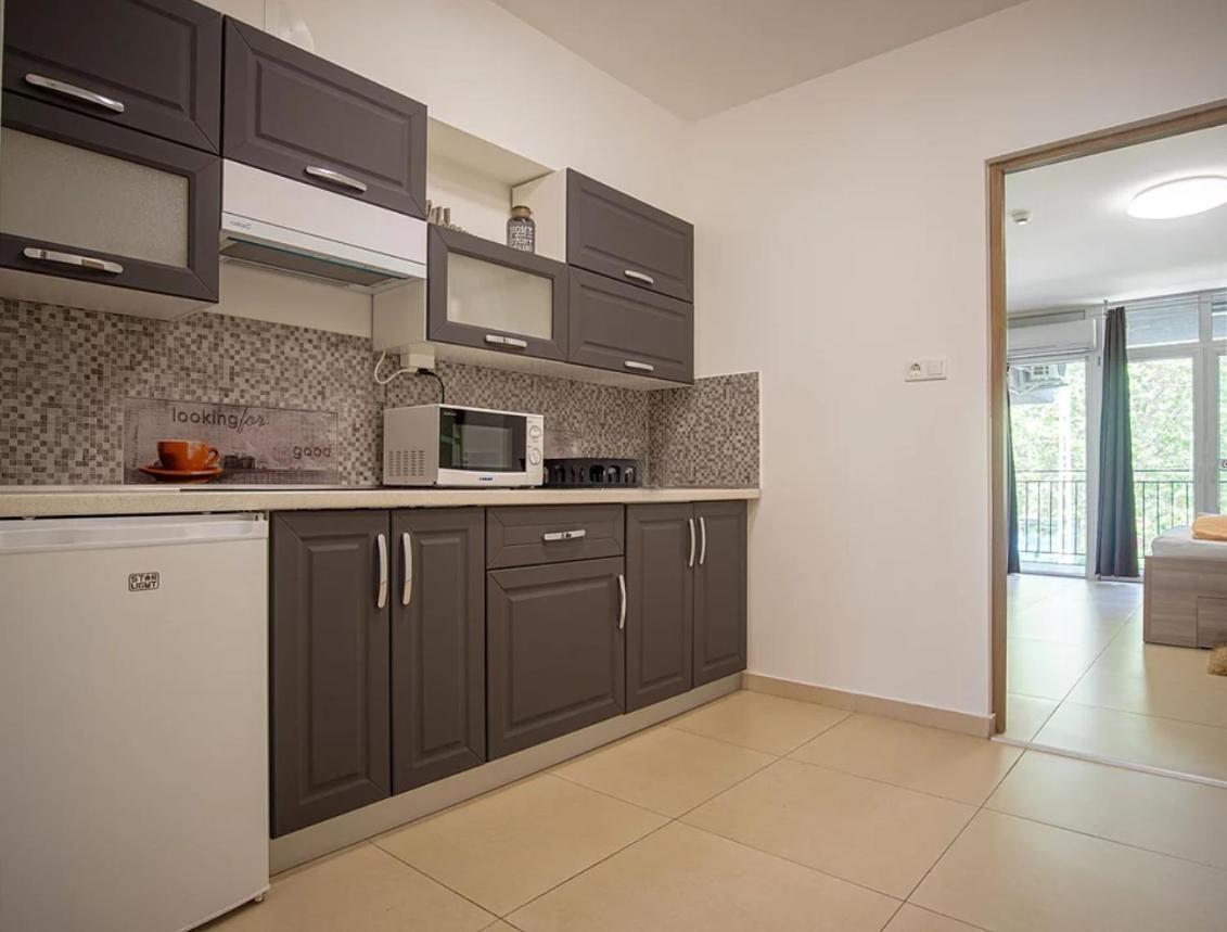Апартаменты Tisza Gyongye Apartmanhaz Сегед Экстерьер фото