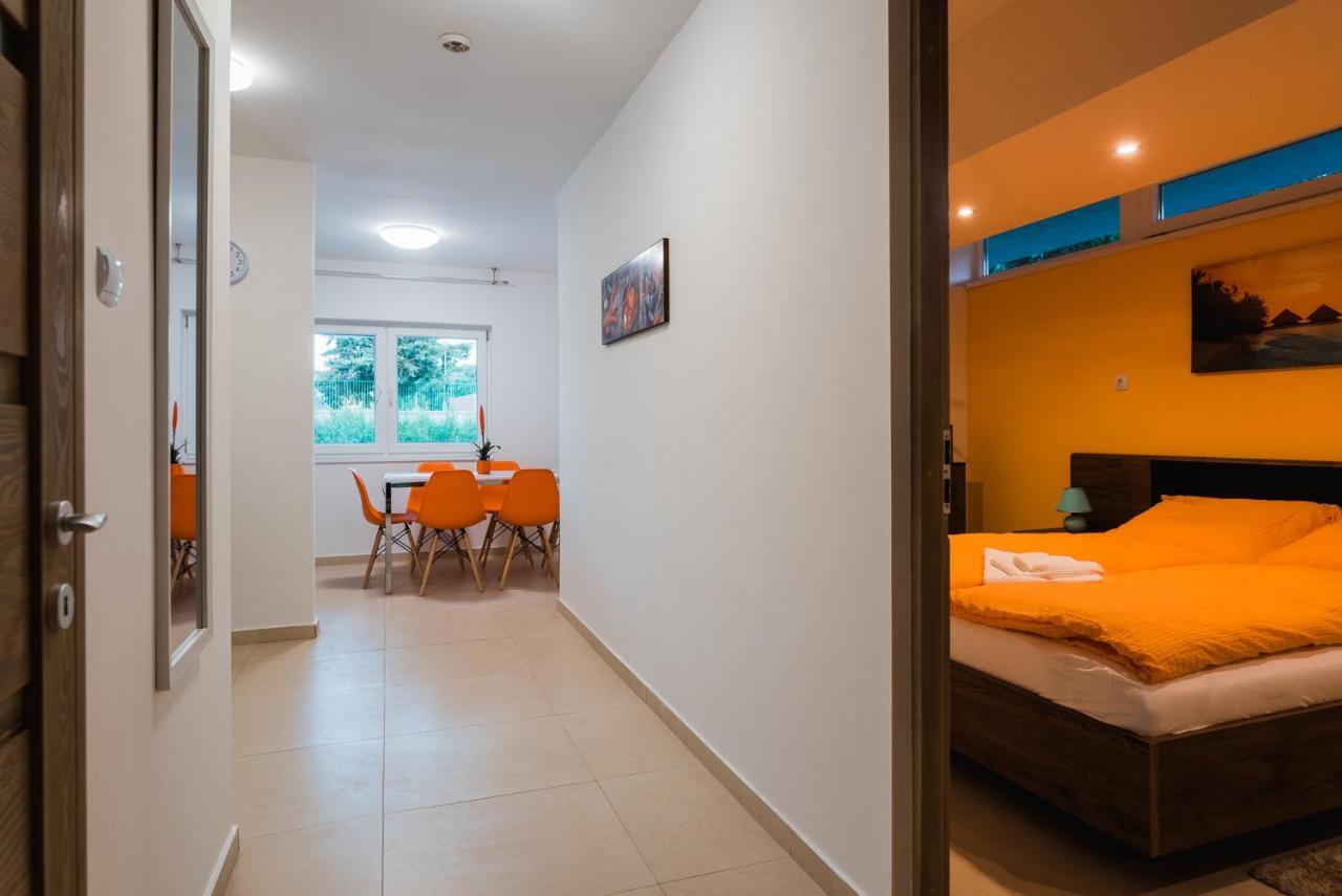 Апартаменты Tisza Gyongye Apartmanhaz Сегед Экстерьер фото